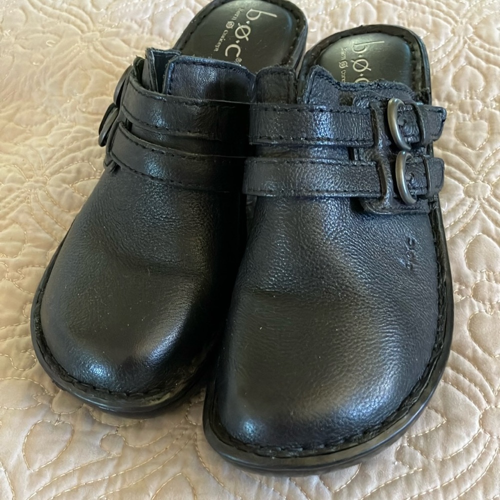 b.o.c Born Concept black clogs